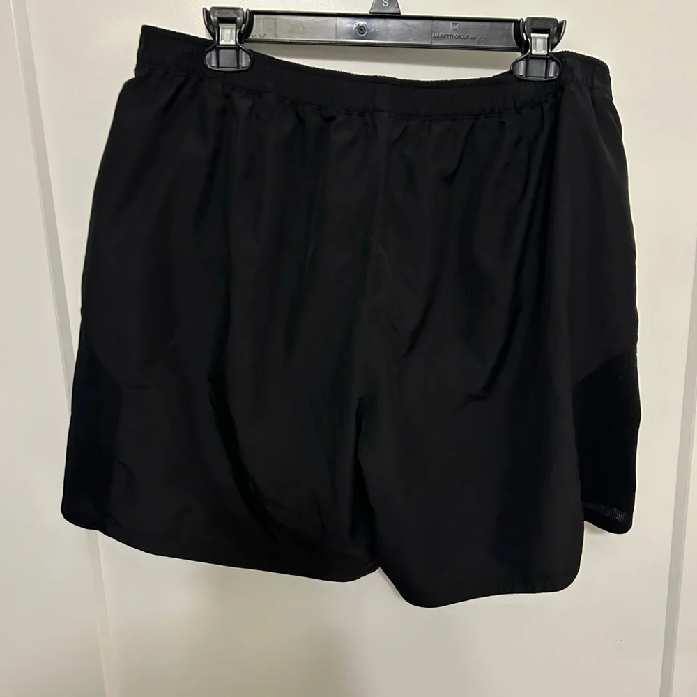 The North Face Shorts in Black XXL